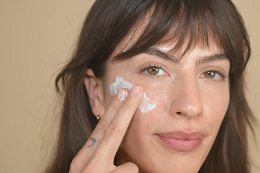 HOW TO TREAT SENSITIVE SKIN